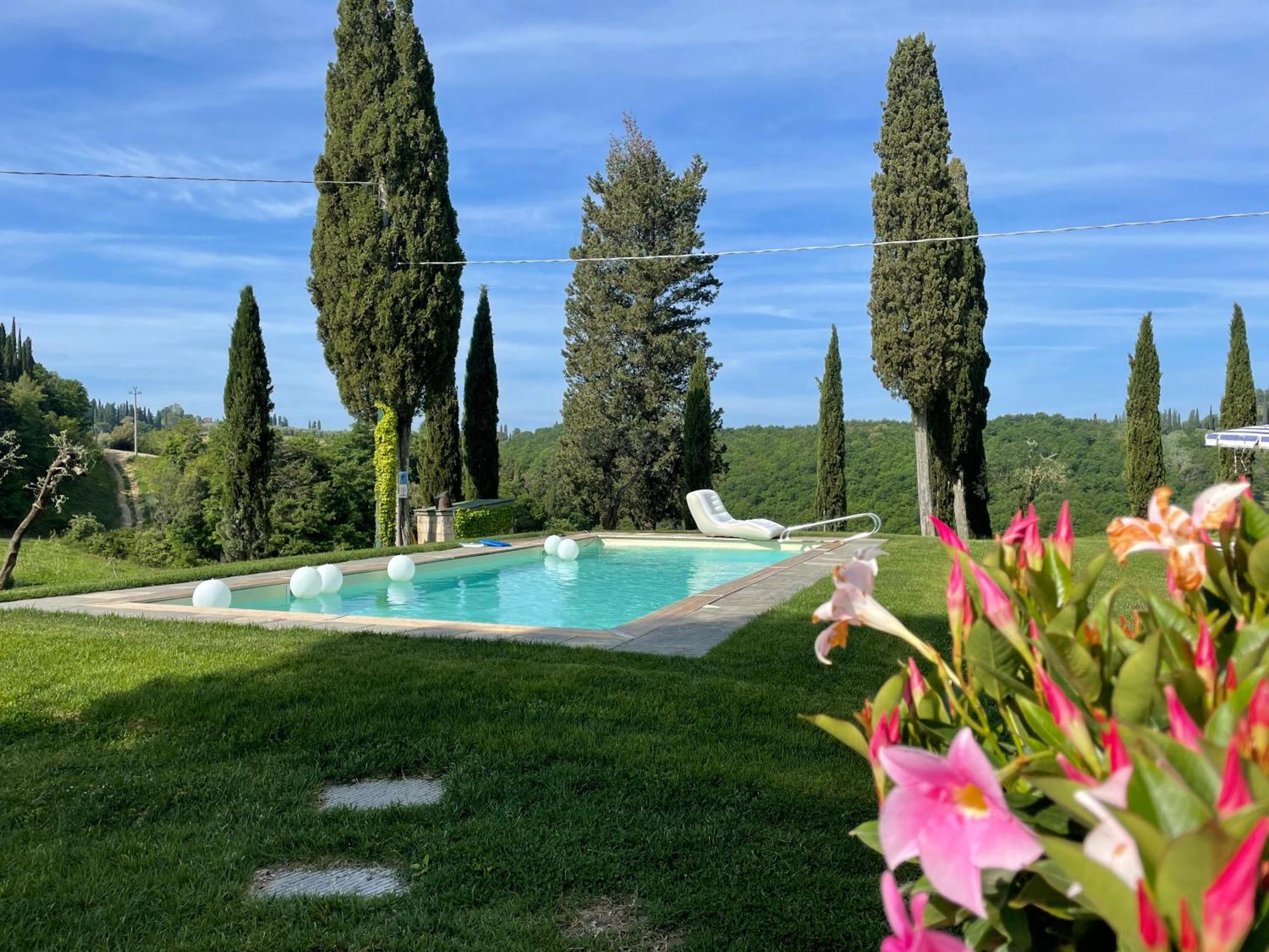 Casa Vacanze Podere Marilla Peccioli Екстериор снимка